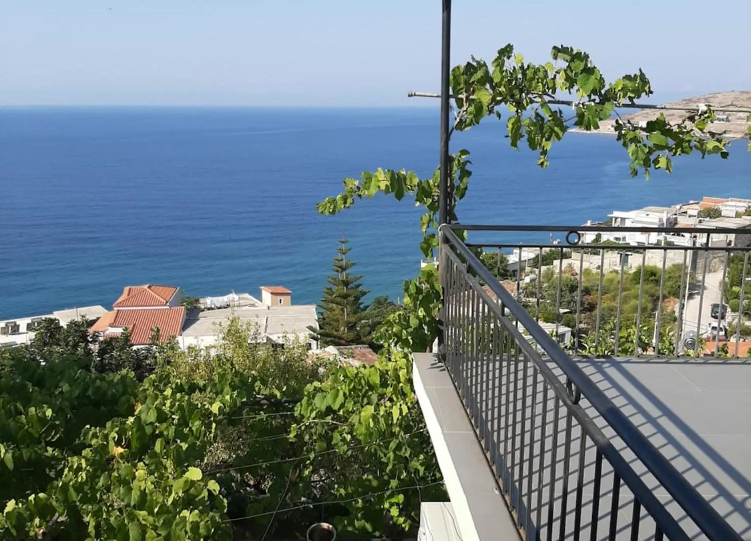 Valentina Rooms Qeparo Bed & Breakfast