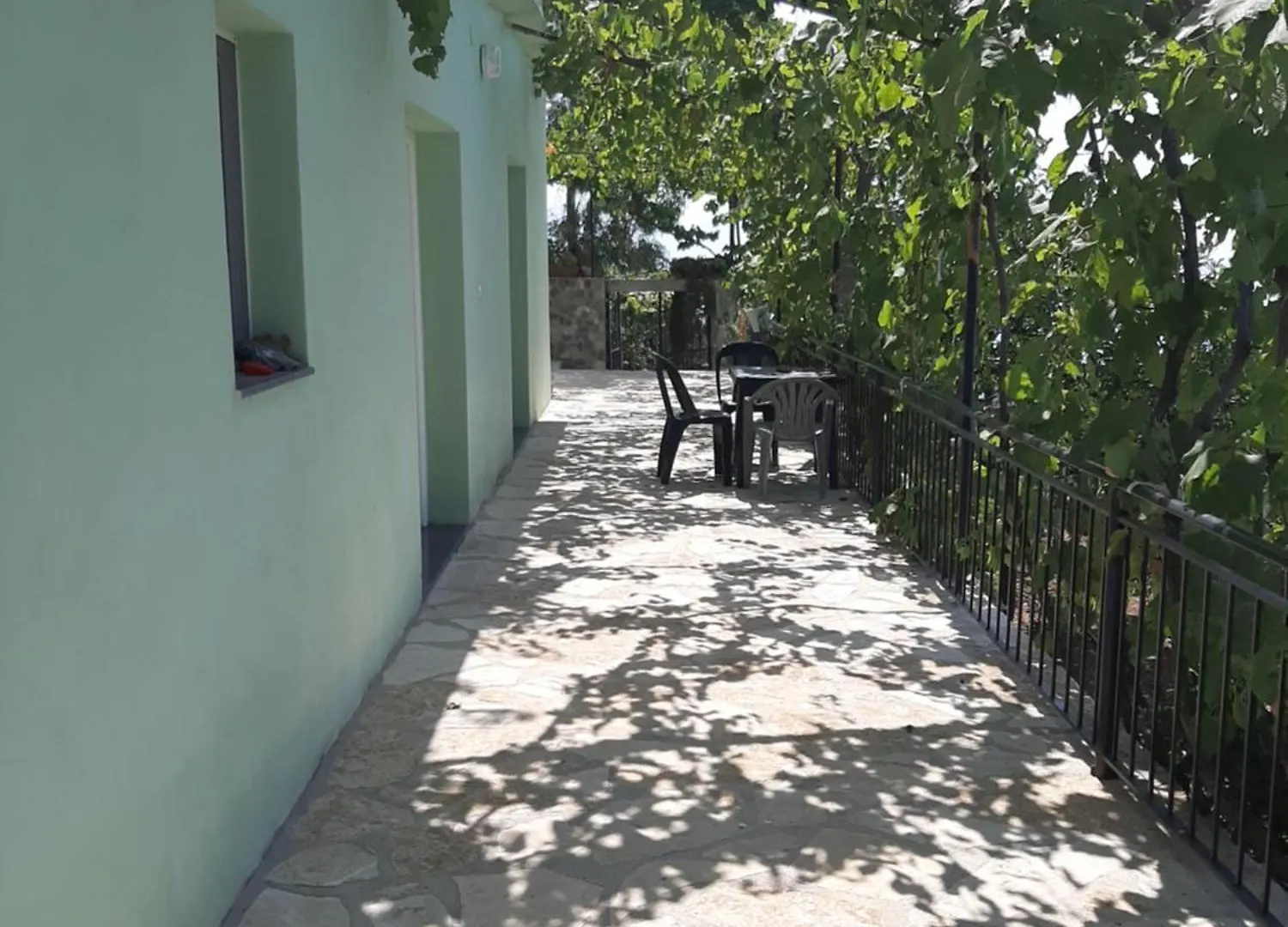 Valentina Rooms Qeparo